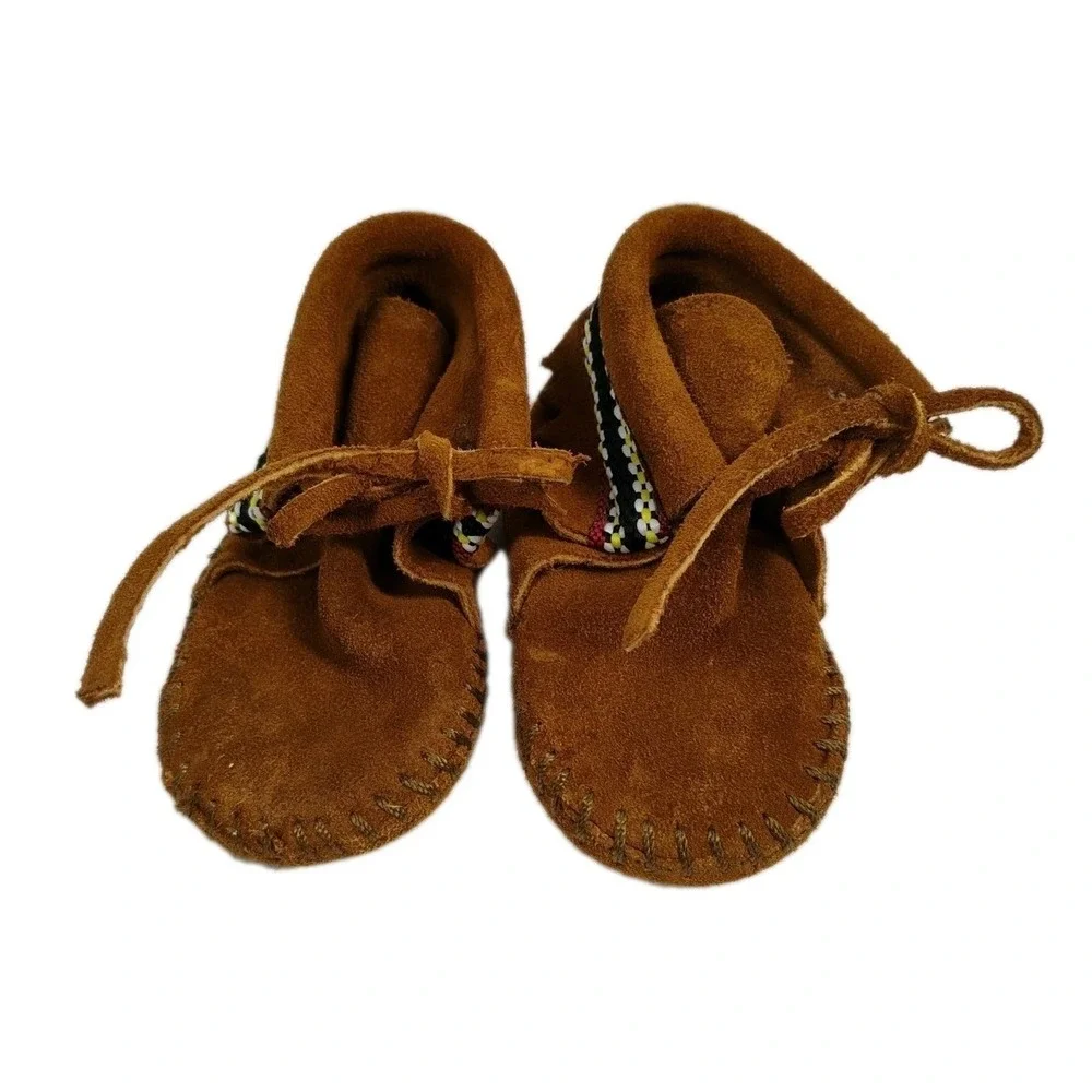 Minnetonka Infant Unisex Size‎ 1 Baby Moccasins Shoes Leather